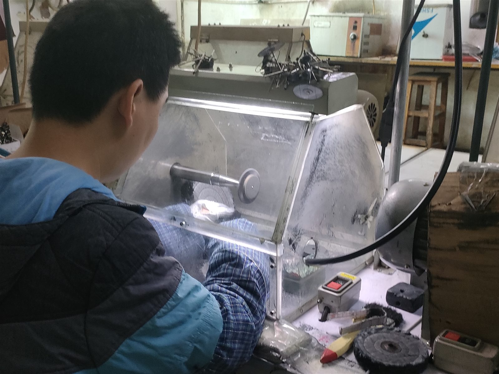Jewelry polishing process